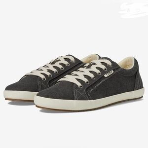 VGUC- Taos Footwear ‘Star’ Canvas Sneaker